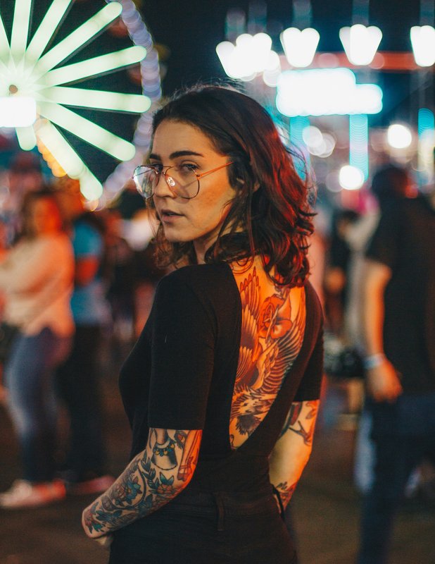 Laura R.